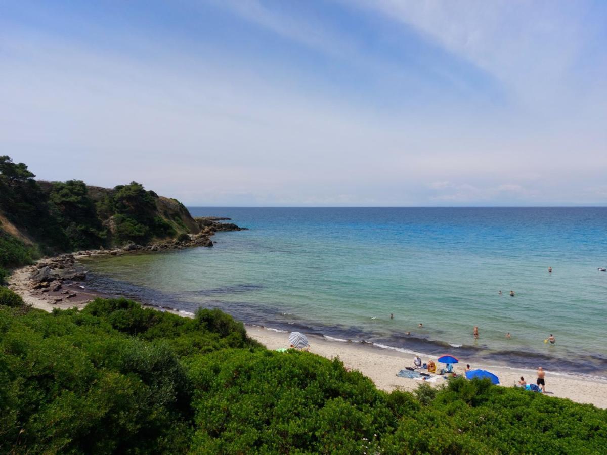 Jonia Appartamento Vacanze Vicino Al Mare Con Giardino Pulsano Exterior photo